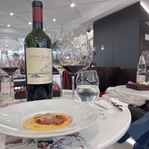 Mistral fecha o mês de março celebrando as mulheres do vinho